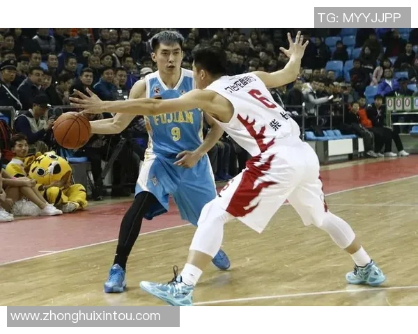 赵泰隆：从篮球新星到职业生涯的传奇之路与成长故事